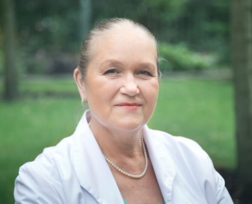 Dr. Erika Eger